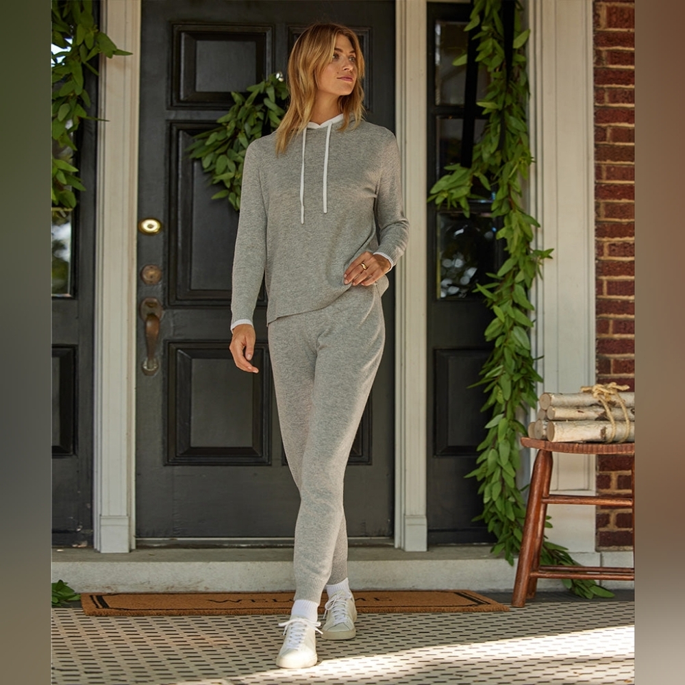 Summersalt The Coziest Cashmere Blend‎ Jogger Wolf & White Sand